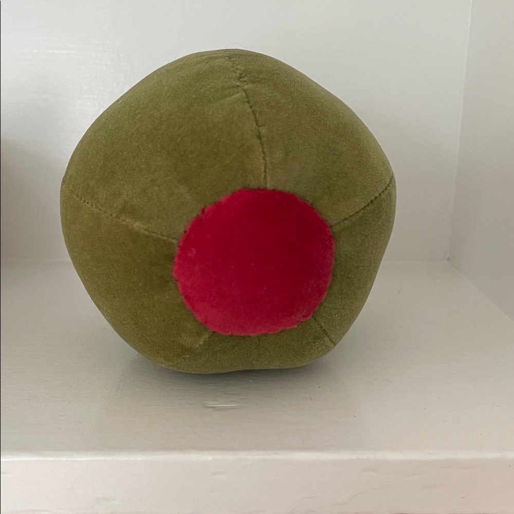 Oi San Francisco Vintage 2000s Green Olive Pillow; dirty martini decor 🫒🍸